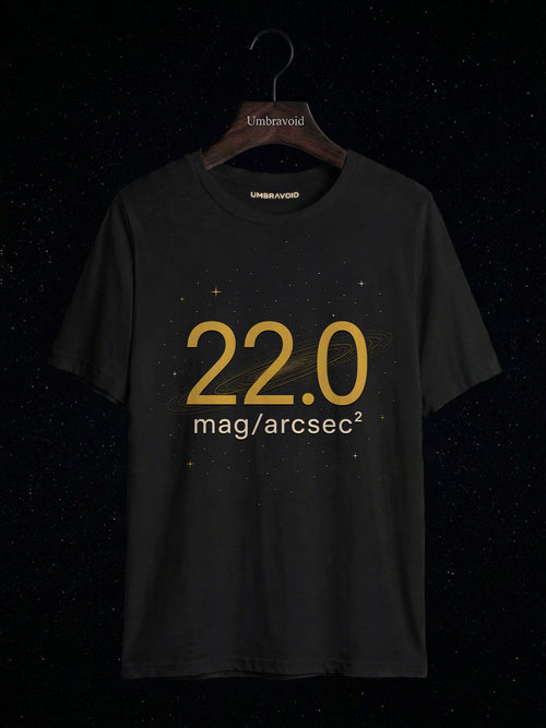 22.0 Mag/Arcsec² astronomy t-shirt | Umbra Void